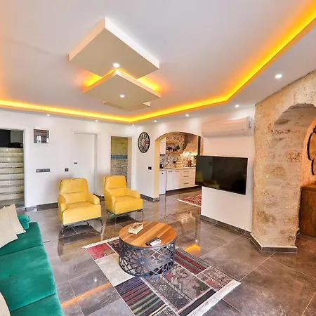 Villa Sandak 1 *